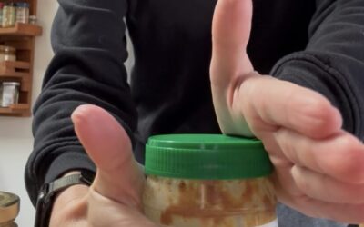 Grip Strength, Longevity, and Pilates: Why “Long Fingers” Might Be Holding You Back
